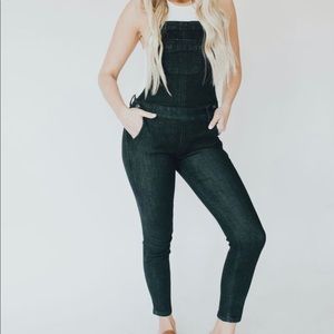 Carly Jean Los Angeles (small) “Tyler”